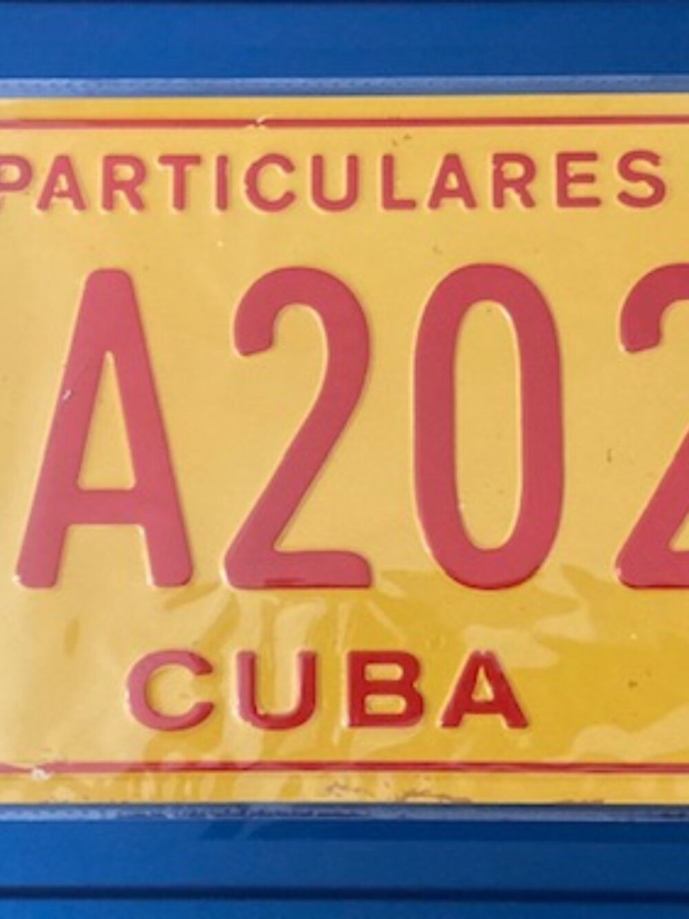 Cuba Decorative License Plate – Vintage Style Aluminum Replica – 14 x 7